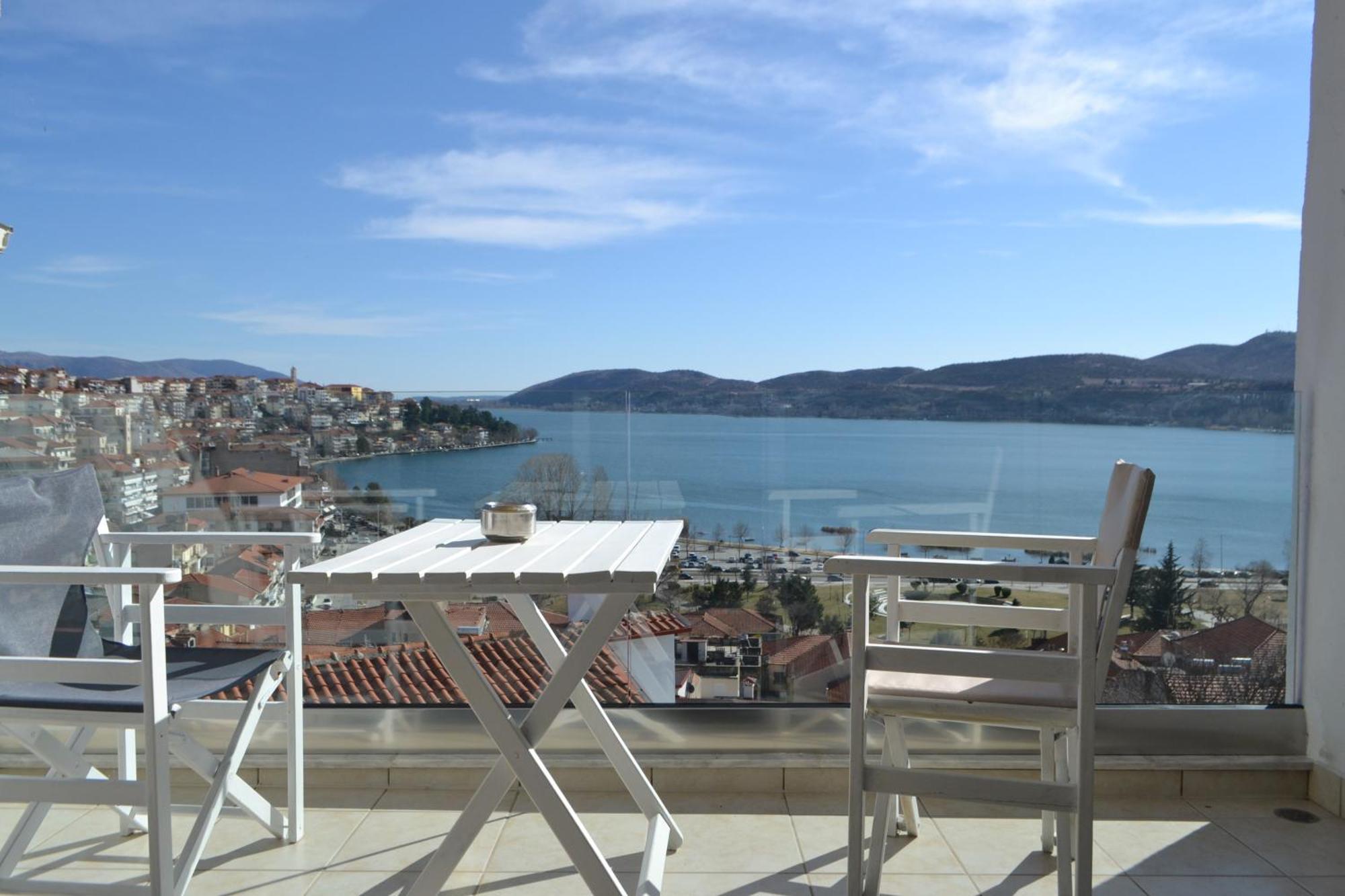 Calm Lake Balcony Kastoria Exterior photo